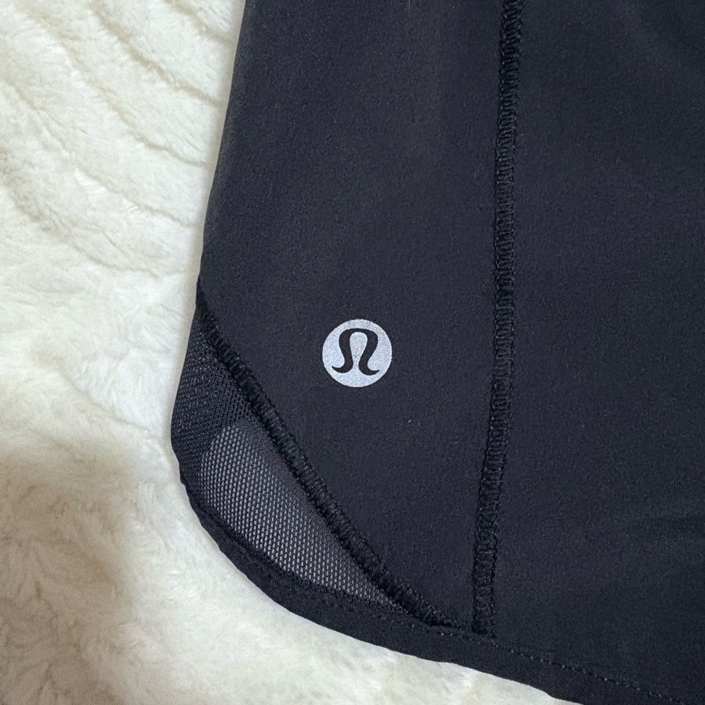 Lululemon Athletica Black Athletic Shorts Soft Fabric - Picture 2 of 7